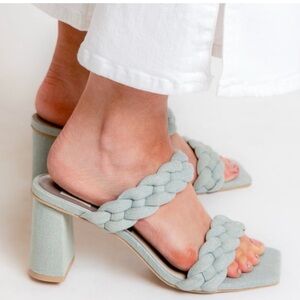 Elegant Braided Block Heel Sandals - Light Blue